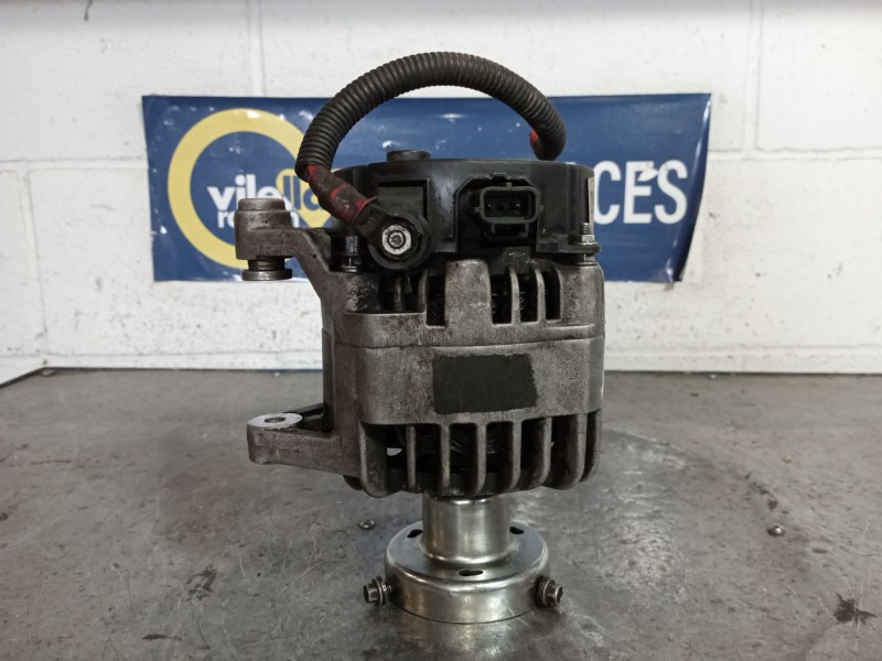 Recambio de alternador para ford focus berlina (cak) 1.8 tdci cat referencia OEM IAM   