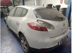 renault megane iii berlina 5 p del año 2010