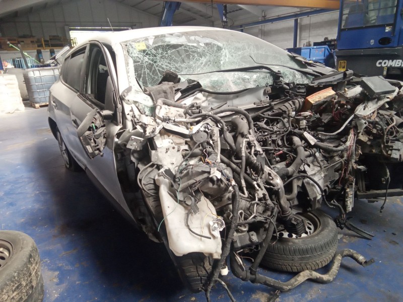 renault megane iii berlina 5 p del año 2010