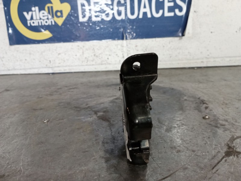 Recambio de cerradura maletero porton para renault megane iii berlina 5 p referencia OEM IAM   