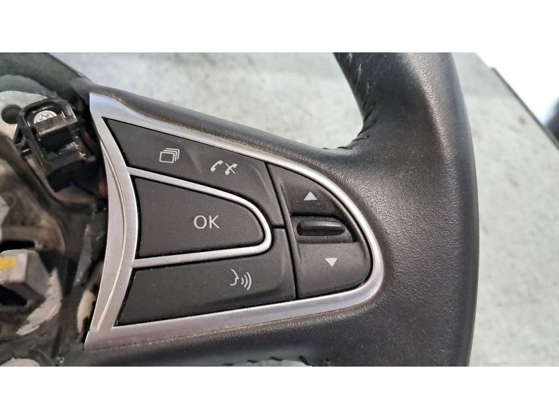 Recambio de volante para renault kadjar  | 0.15 - ...  | 0.15 - ... referencia OEM IAM 484005825R  