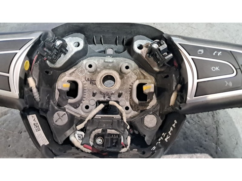 Recambio de volante para renault kadjar  | 0.15 - ...  | 0.15 - ... referencia OEM IAM 484005825R  