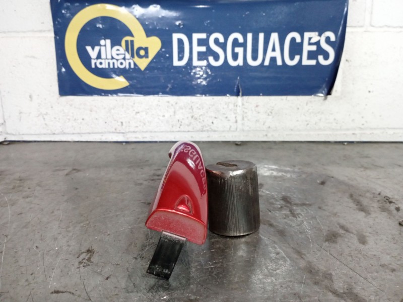 Recambio de maneta exterior delantera derecha para renault kadjar  | 0.15 - ...  | 0.15 - ... referencia OEM IAM   