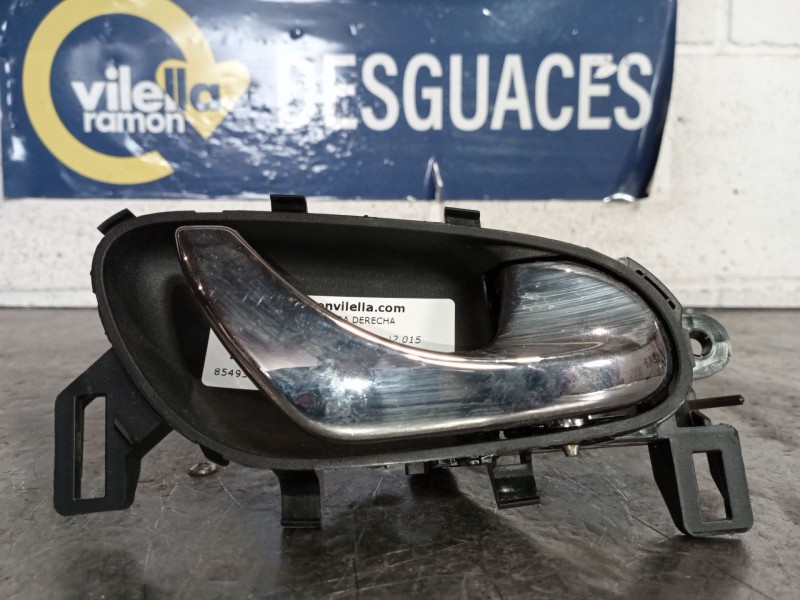 Recambio de maneta interior trasera derecha para renault kadjar  | 0.15 - ...  | 0.15 - ... referencia OEM IAM   