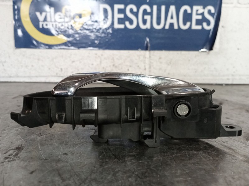 Recambio de maneta interior trasera izquierda para renault kadjar  | 0.15 - ...  | 0.15 - ... referencia OEM IAM   