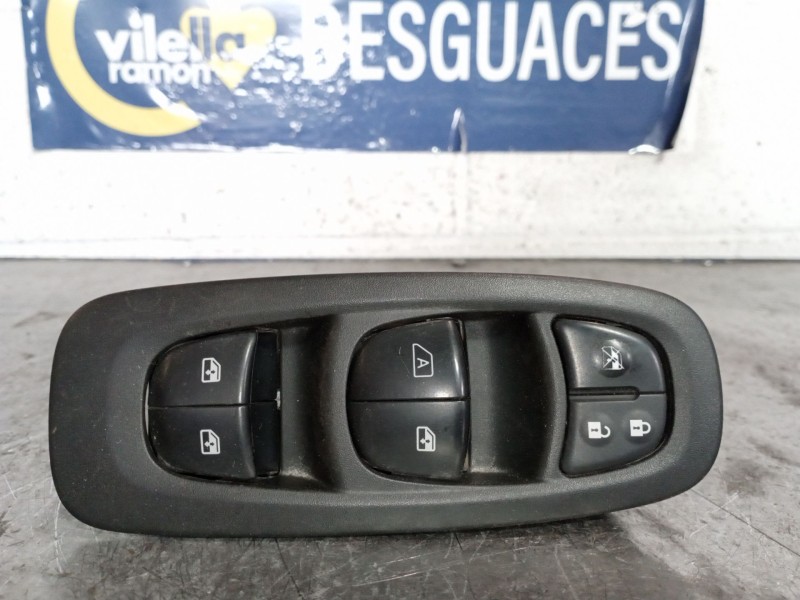 Recambio de mando elevalunas delantero izquierdo para renault kadjar  | 0.15 - ...  | 0.15 - ... referencia OEM IAM 254011766R  