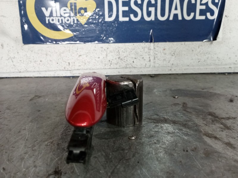 Recambio de maneta exterior delantera izquierda para renault kadjar  | 0.15 - ...  | 0.15 - ... referencia OEM IAM   