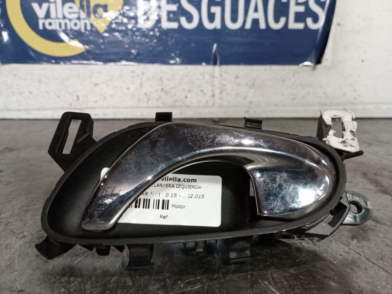Recambio de maneta interior delantera izquierda para renault kadjar  | 0.15 - ...  | 0.15 - ... referencia OEM IAM   