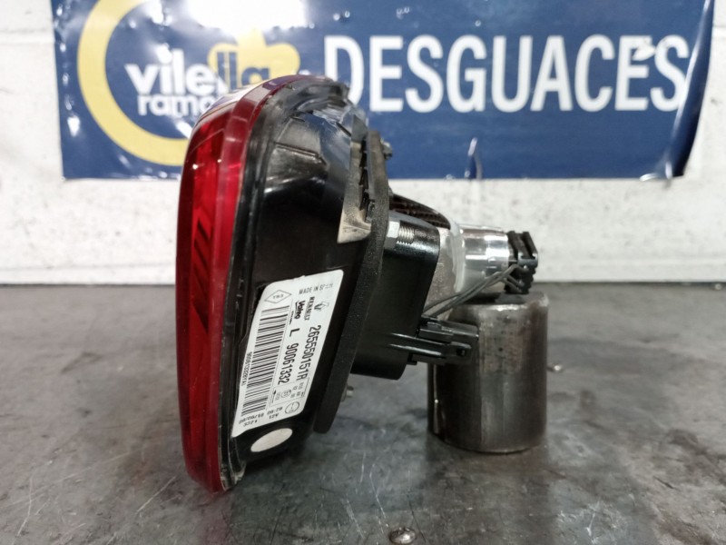 Recambio de piloto porton izquierdo para renault kadjar  | 0.15 - ...  | 0.15 - ... referencia OEM IAM 265550151R  