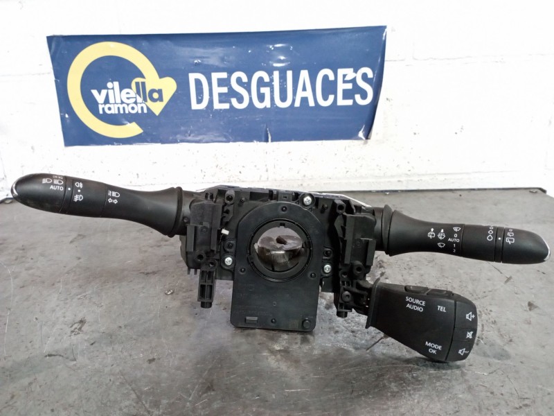 Recambio de mando multifuncion para renault kadjar  | 0.15 - ...  | 0.15 - ... referencia OEM IAM 14N248012AE4  