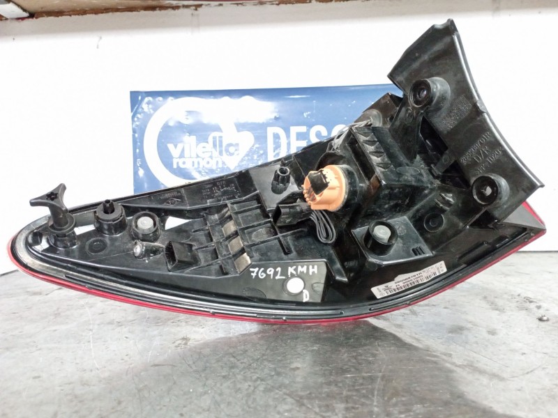 Recambio de piloto trasero derecho para renault kadjar  | 0.15 - ...  | 0.15 - ... referencia OEM IAM 265508701R  