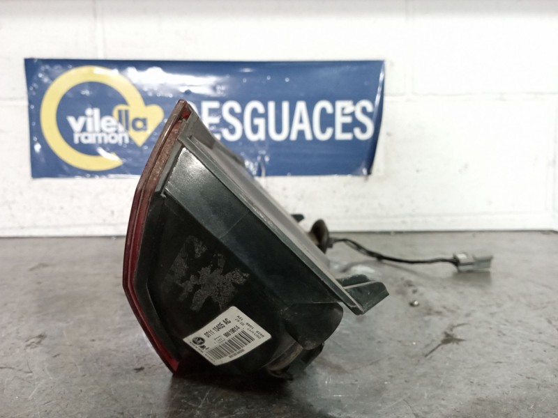 Recambio de piloto trasero izquierdo para ford transit connect kasten referencia OEM IAM   