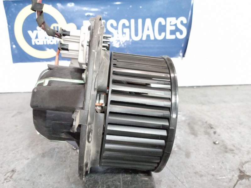 Recambio de motor calefaccion para bmw serie 1 berlina (e81/e87) 120d referencia OEM IAM   