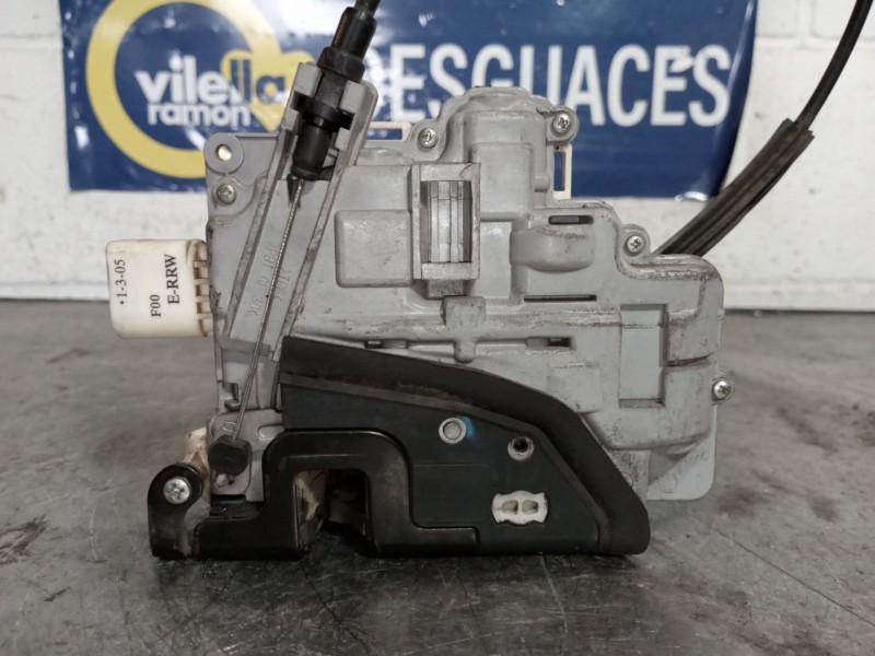 Recambio de cerradura puerta delantera derecha para seat leon (1p1) reference referencia OEM IAM   
