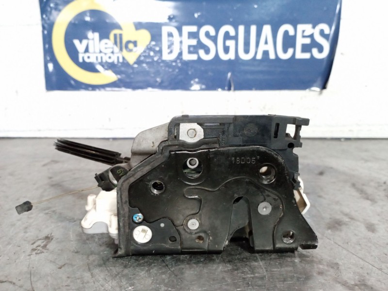 Recambio de cerradura puerta delantera derecha para seat leon (1p1) reference referencia OEM IAM   