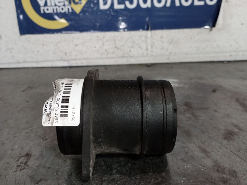 Recambio de caudalimetro para seat toledo (1m2) 1.9 tdi referencia OEM IAM 038906461B  