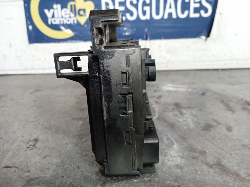 Recambio de caudalimetro para seat toledo (1m2) 1.9 tdi referencia OEM IAM 038906461B  
