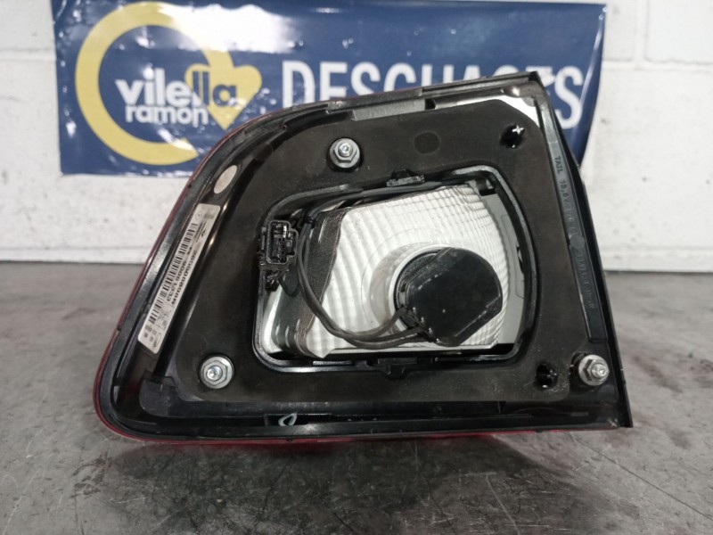 Recambio de piloto porton derecho para renault kadjar  | 0.15 - ...  | 0.15 - ... referencia OEM IAM   