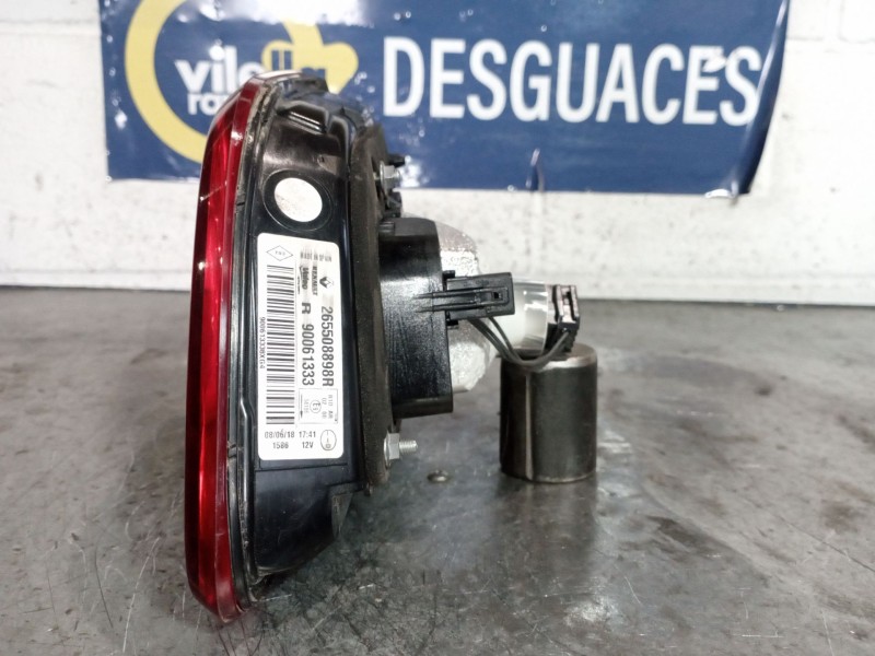 Recambio de piloto porton derecho para renault kadjar  | 0.15 - ...  | 0.15 - ... referencia OEM IAM   