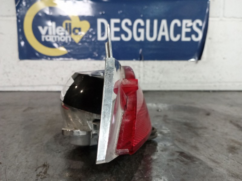 Recambio de faro antiniebla trasero izquierdo para renault kadjar  | 0.15 - ...  | 0.15 - ... referencia OEM IAM   