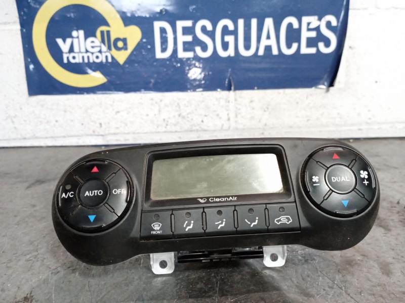 Recambio de mando climatizador para hyundai ix35 referencia OEM IAM 972052Y301 C30N 
