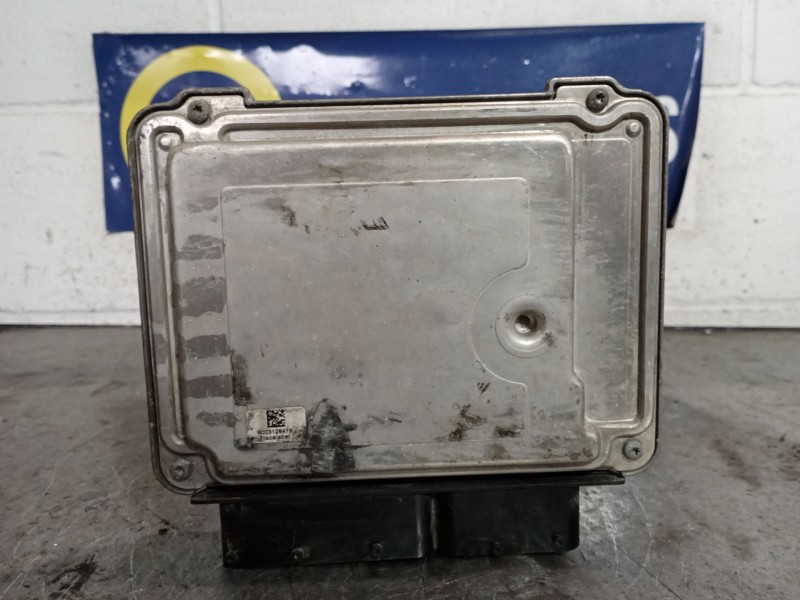 Recambio de centralita motor uce para seat ibiza (6j5) sport referencia OEM IAM 0281014883 03G906013K EDC17U01