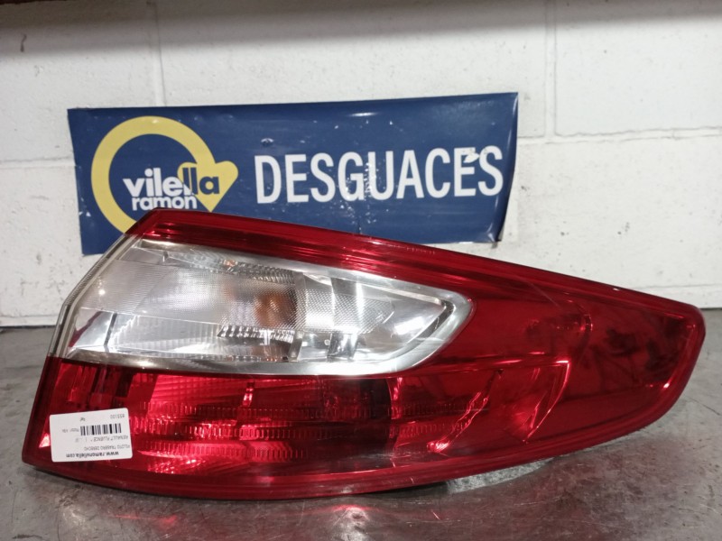 Recambio de piloto trasero derecho para renault fluence  | ...  | ... referencia OEM IAM   