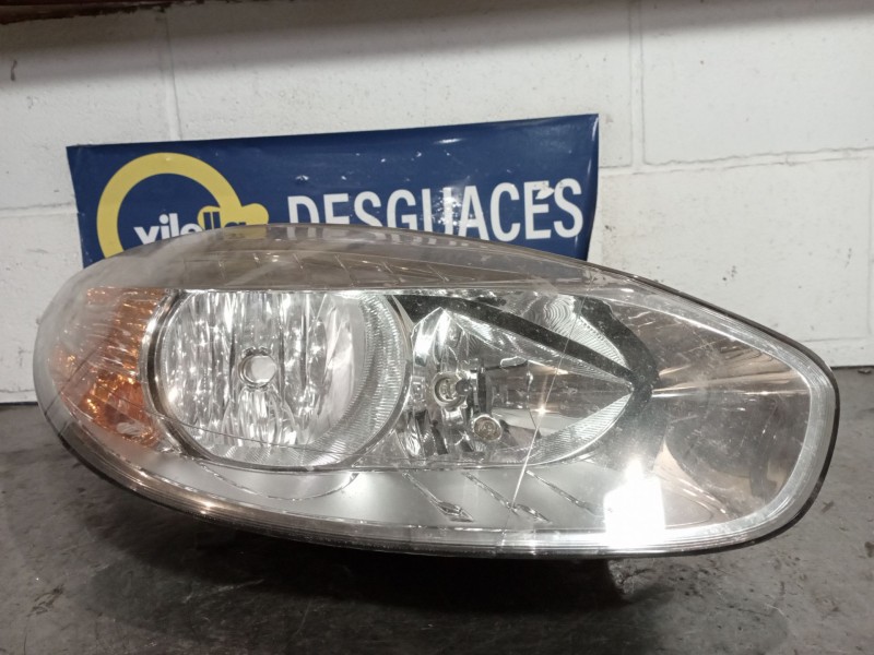 Recambio de faro derecho para renault fluence  | ...  | ... referencia OEM IAM   