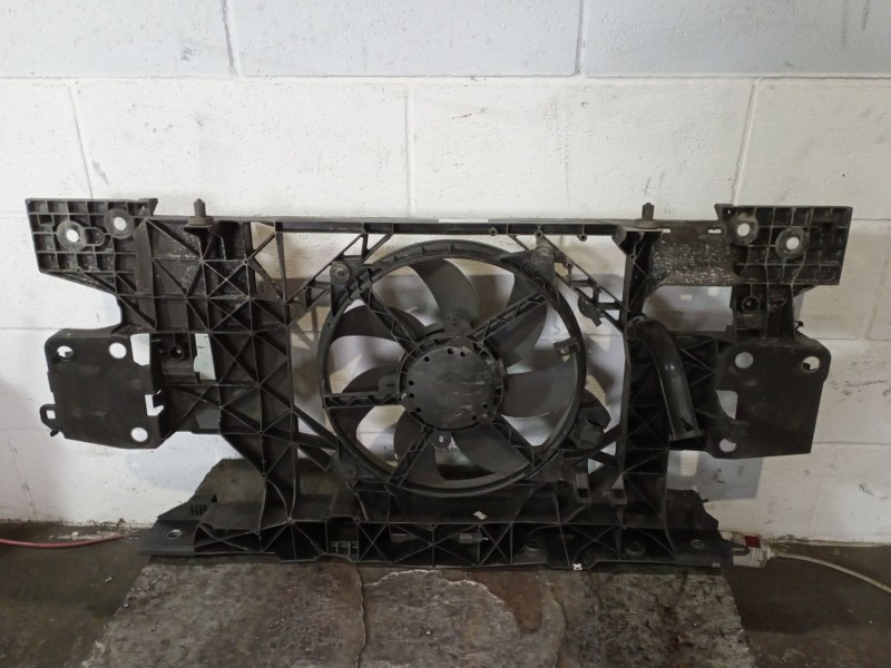 Recambio de panel frontal para renault fluence  | ...  | ... referencia OEM IAM   