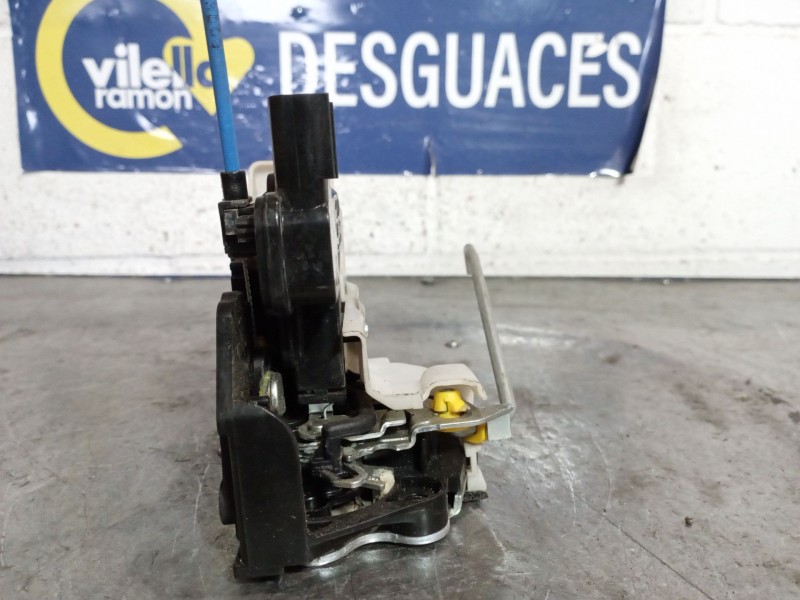 Recambio de cerradura puerta trasera izquierda para kia rio  | 0.11 - ...  | 0.11 - ... referencia OEM IAM   