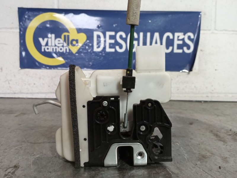 Recambio de cerradura puerta delantera izquierda para kia rio  | 0.11 - ...  | 0.11 - ... referencia OEM IAM   