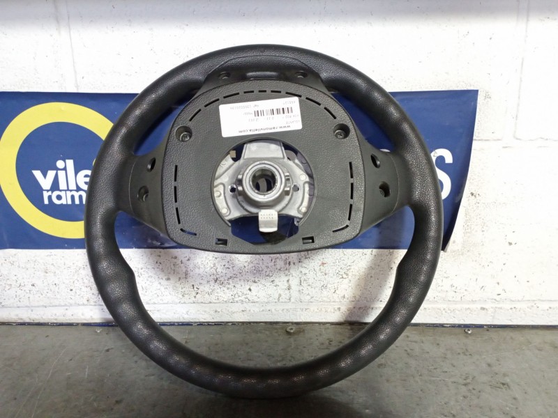 Recambio de volante para kia rio  | 0.11 - ...  | 0.11 - ... referencia OEM IAM 1305020139  