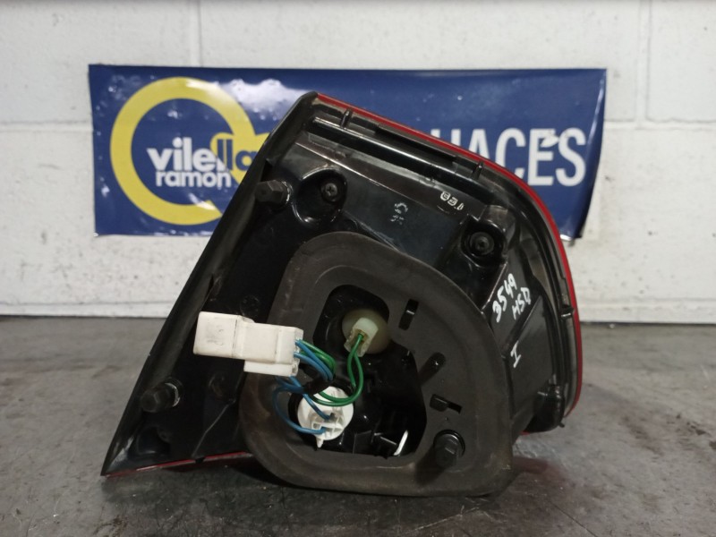 Recambio de piloto porton izquierdo para kia rio  | 0.11 - ...  | 0.11 - ... referencia OEM IAM   