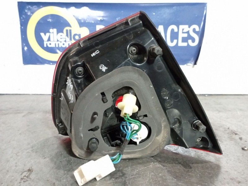 Recambio de piloto porton derecho para kia rio  | 0.11 - ...  | 0.11 - ... referencia OEM IAM   