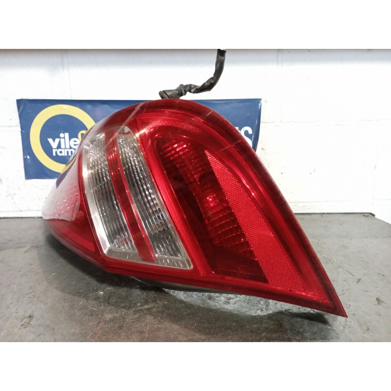 Recambio de piloto trasero derecho para hyundai i30 2.0 cat | 0.07 - 0.12 2.0 cat | 0.07 - 0.12 referencia OEM IAM   