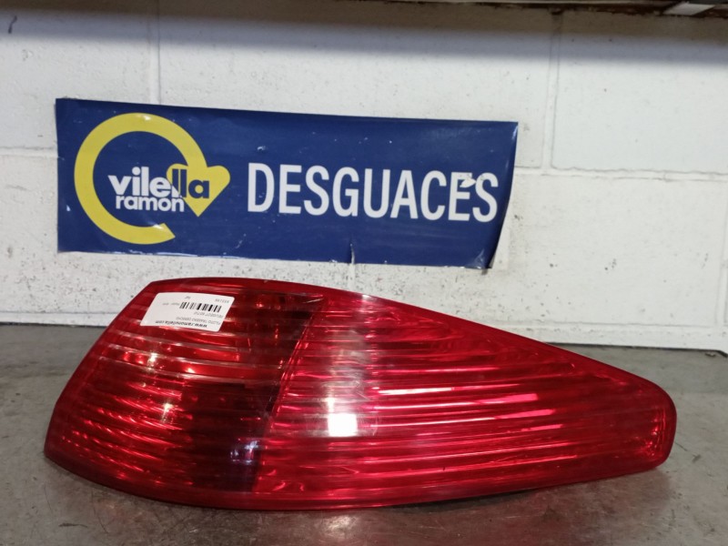 Recambio de piloto trasero derecho para peugeot 607 referencia OEM IAM   