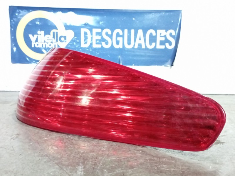 Recambio de piloto trasero derecho para peugeot 607 referencia OEM IAM   