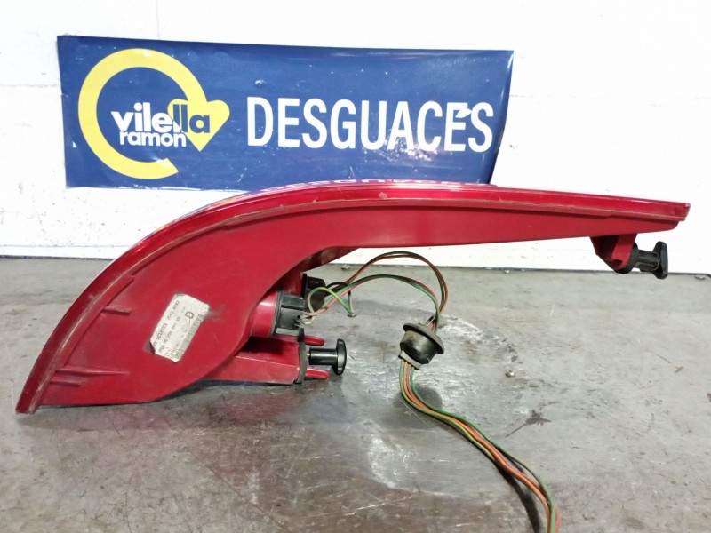 Recambio de piloto trasero derecho para peugeot 607 referencia OEM IAM   