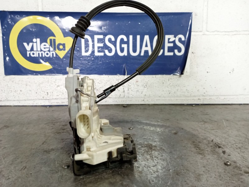 Recambio de cerradura puerta delantera izquierda para volkswagen passat berlina (3c2) 2.0 tdi referencia OEM IAM   