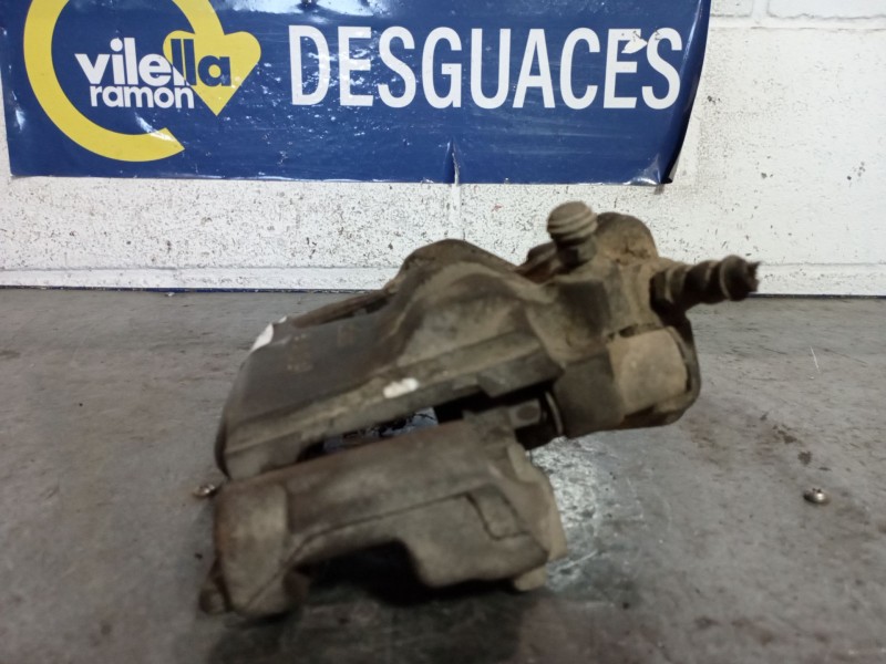 Recambio de pinza freno delantera izquierda para citroen saxo 1.6 vts referencia OEM IAM   