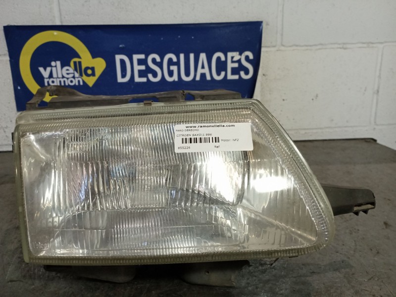 Recambio de faro derecho para citroen saxo 1.6 vts referencia OEM IAM   