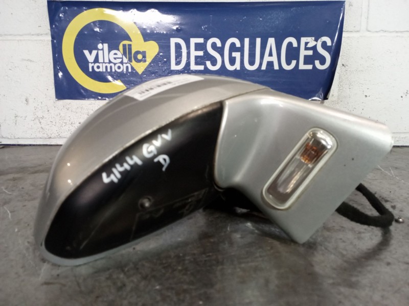Recambio de retrovisor derecho para citroen c4 sedan collection referencia OEM IAM ELECTRIC  