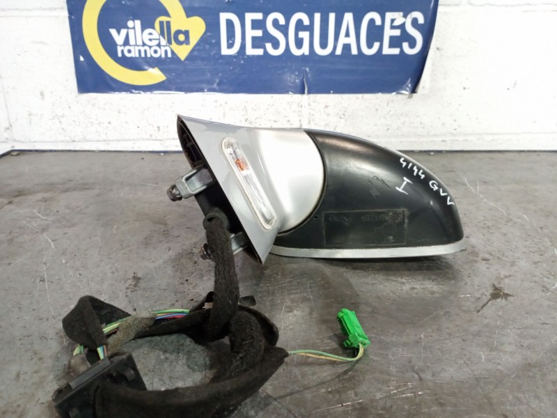 Recambio de retrovisor izquierdo para citroen c4 sedan collection referencia OEM IAM ELECTRIC  