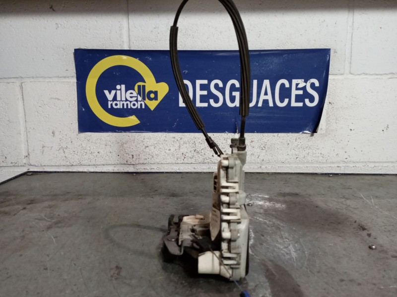 Recambio de cerradura puerta delantera izquierda para seat altea xl 2.0 tdi 140 style referencia OEM IAM   