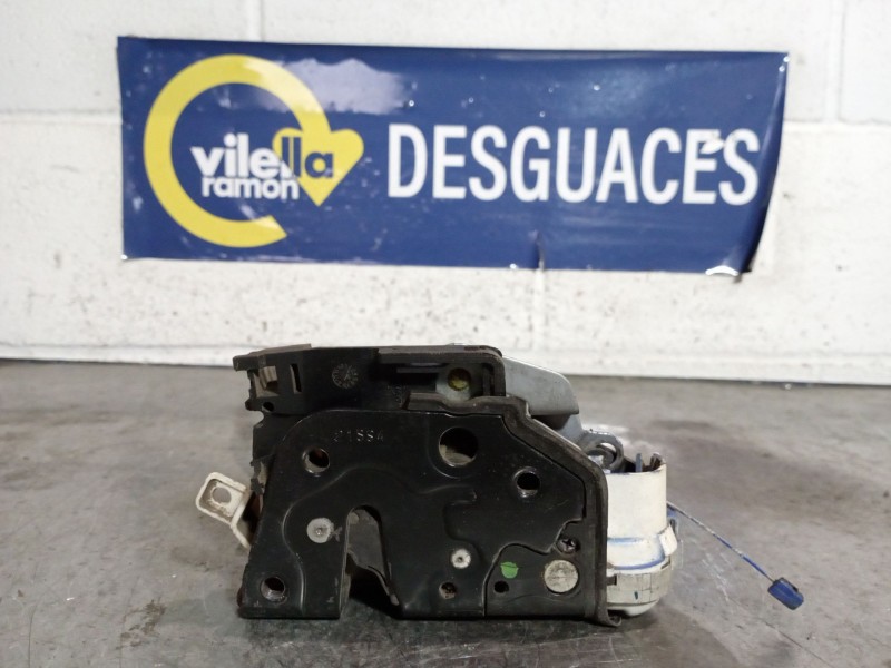 Recambio de cerradura puerta delantera izquierda para seat altea xl 2.0 tdi 140 style referencia OEM IAM   