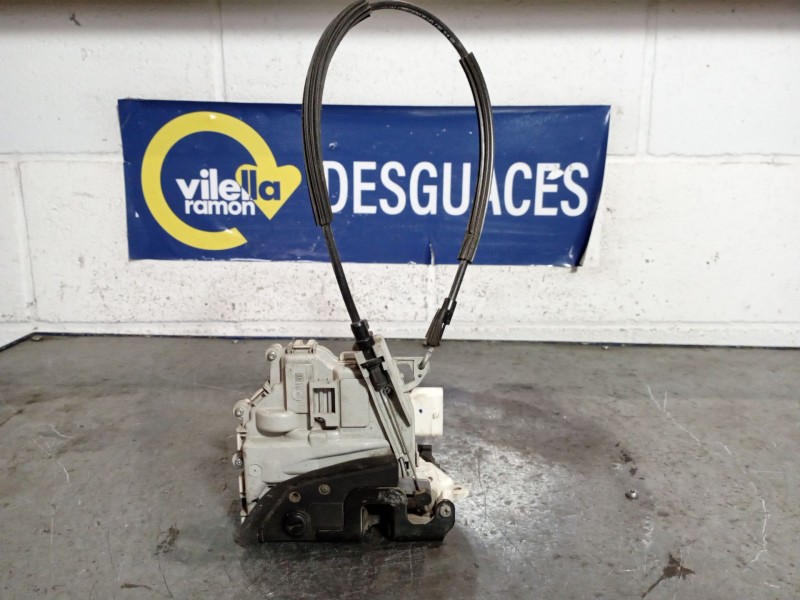 Recambio de cerradura puerta trasera izquierda para seat altea xl 2.0 tdi 140 style referencia OEM IAM   