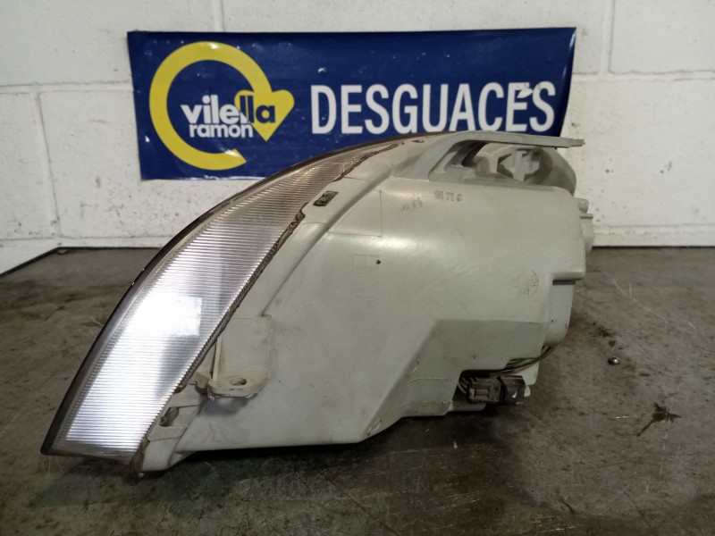 Recambio de faro derecho para chevrolet aveo 1.4 cat referencia OEM IAM   