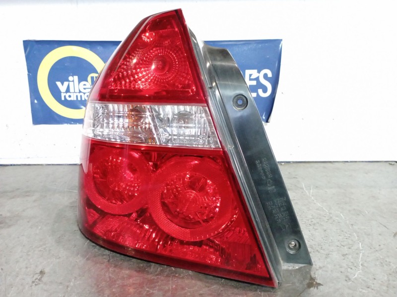 Recambio de piloto trasero izquierdo para chevrolet aveo 1.4 cat referencia OEM IAM   