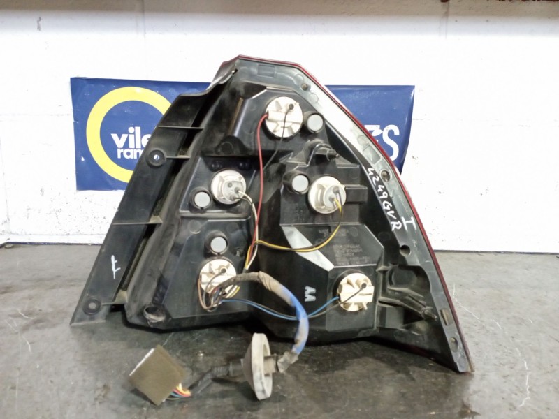 Recambio de piloto trasero izquierdo para chevrolet aveo 1.4 cat referencia OEM IAM   