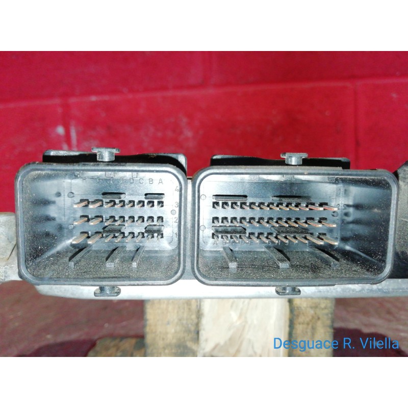 Recambio de centralita motor uce para citroen saxo 1.6 vts | 11.00 - 12.03 1.6 vts | 11.00 - 12.03 referencia OEM IAM 0261206860